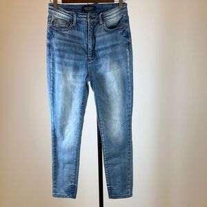 Judy Blue High Waist Tummy Control Skinny Jeans. Size 9/29